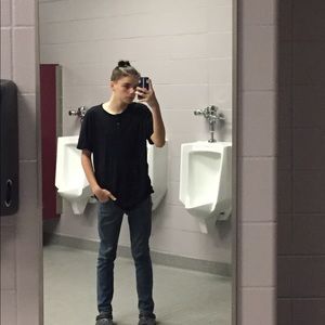 Meet your Posher, Bradley